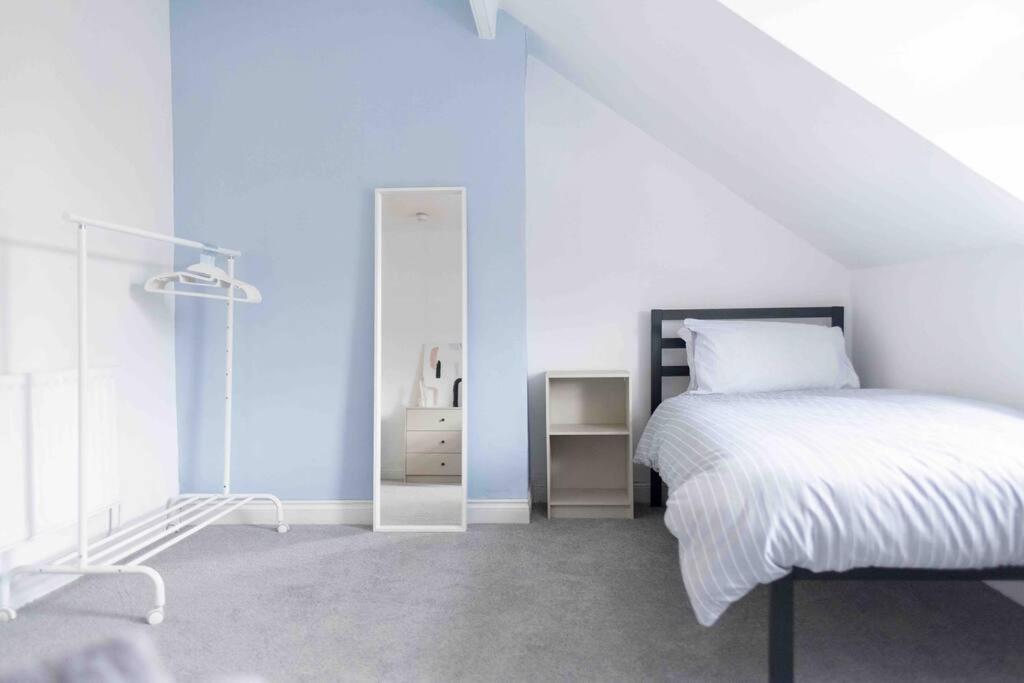 Charming 3 Bedroom Belfast Townhouse Екстериор снимка