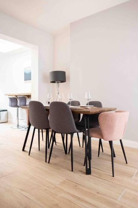 Charming 3 Bedroom Belfast Townhouse Екстериор снимка